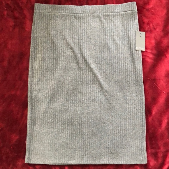 Eloquii Dresses & Skirts - 🔮Eloquii gray pencil skirt size 18/20